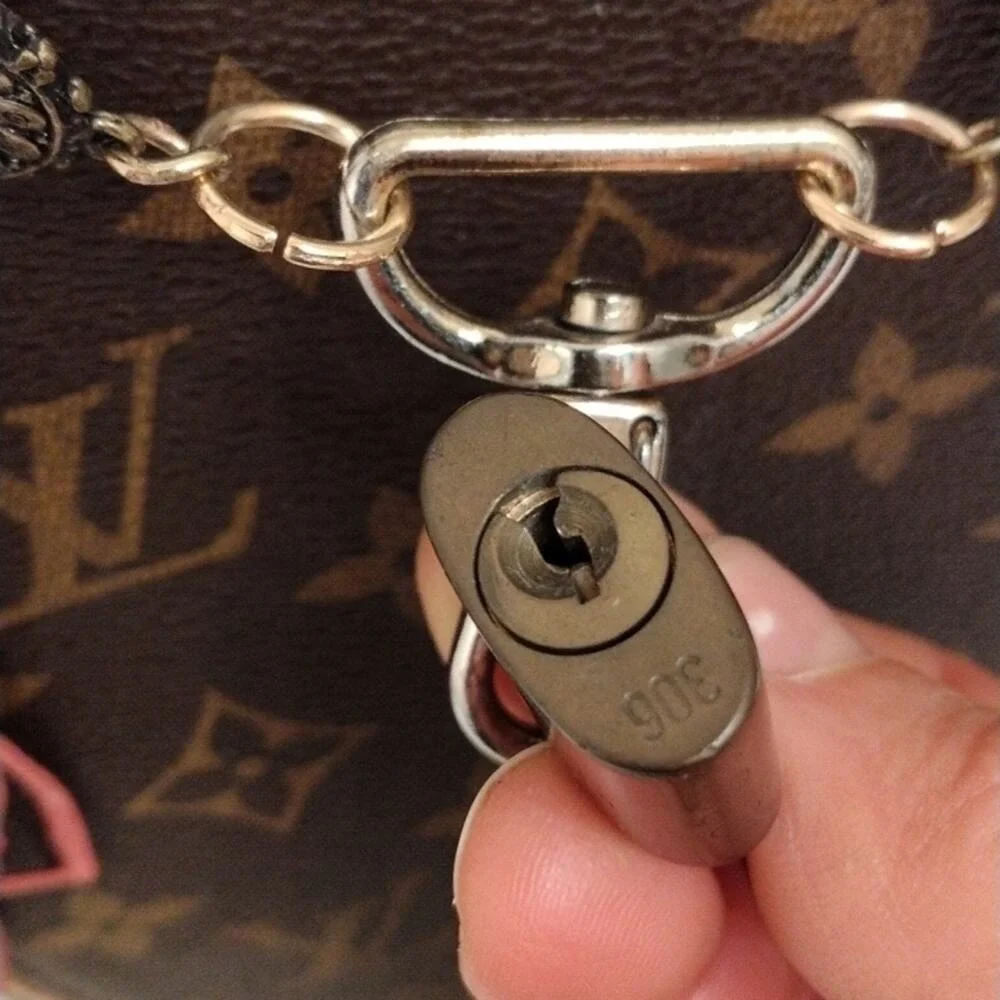 AUTHENTIC Louis Vuitton LOCK & KEY #306 Vintage BRASS added to Purse Chain Charm